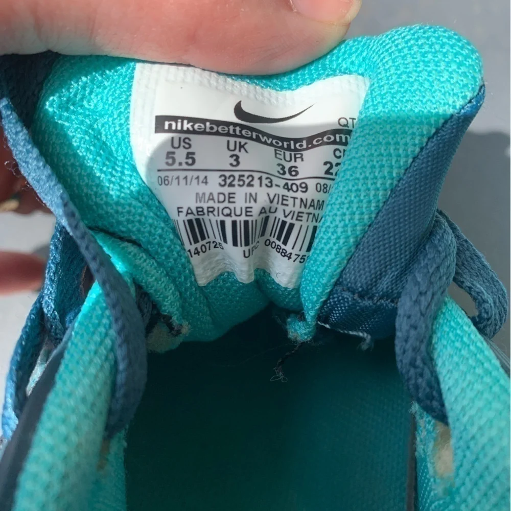 Nike Air Max 90 Children’s Running Shoes Size 5.5